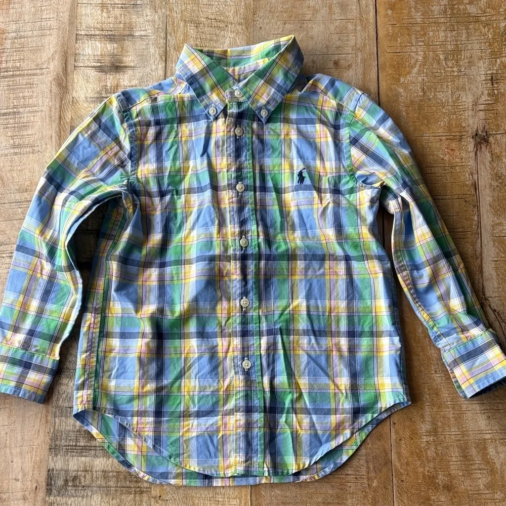Ralph Lauren no button